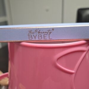 Surprise Gift In Egg With Beauty Lip Liner - Light Maroon